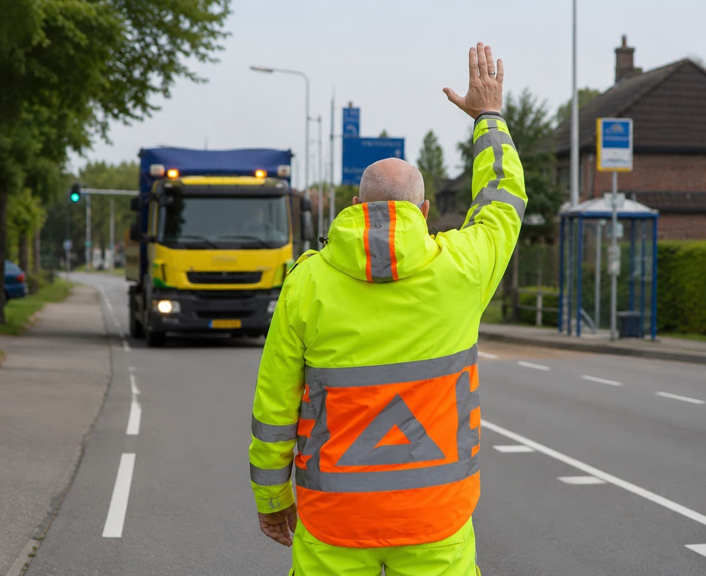 Gecertificeerde verkeersregelaar aan het werk